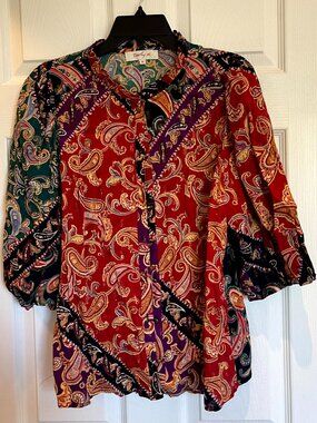 Paisley top by Derhi